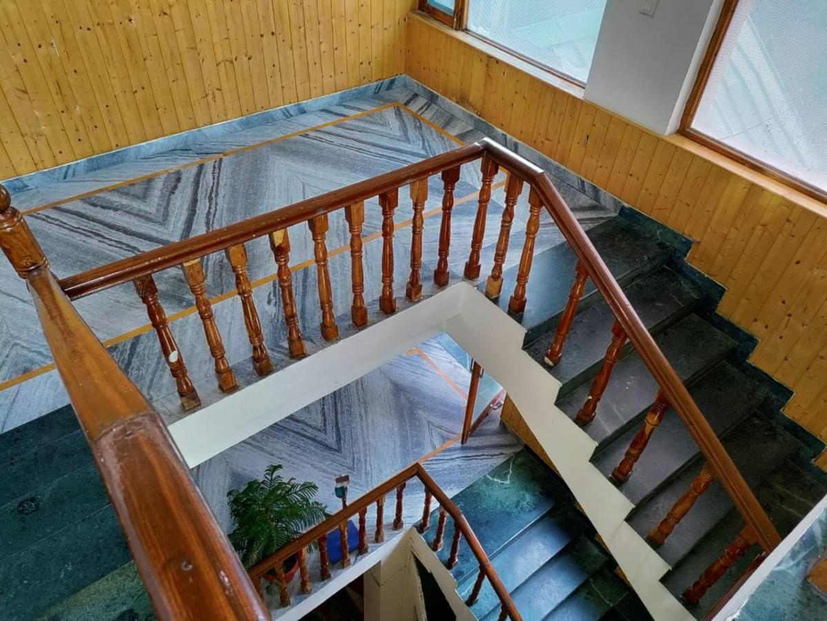 Hotel Mountain Face By Snow City Hotels Manali  Exterior photo