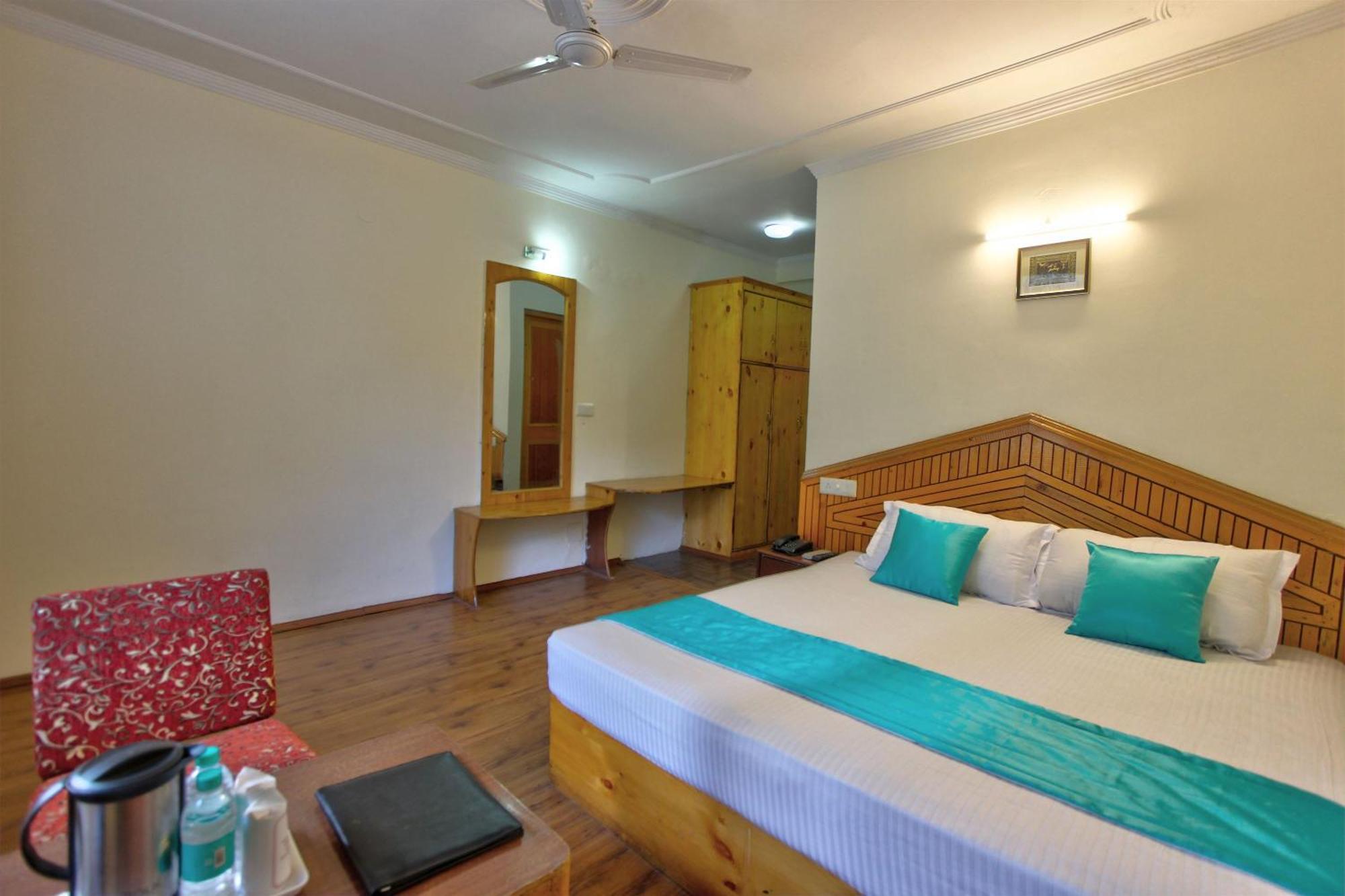 Hotel Mountain Face By Snow City Hotels Manali  Exterior photo